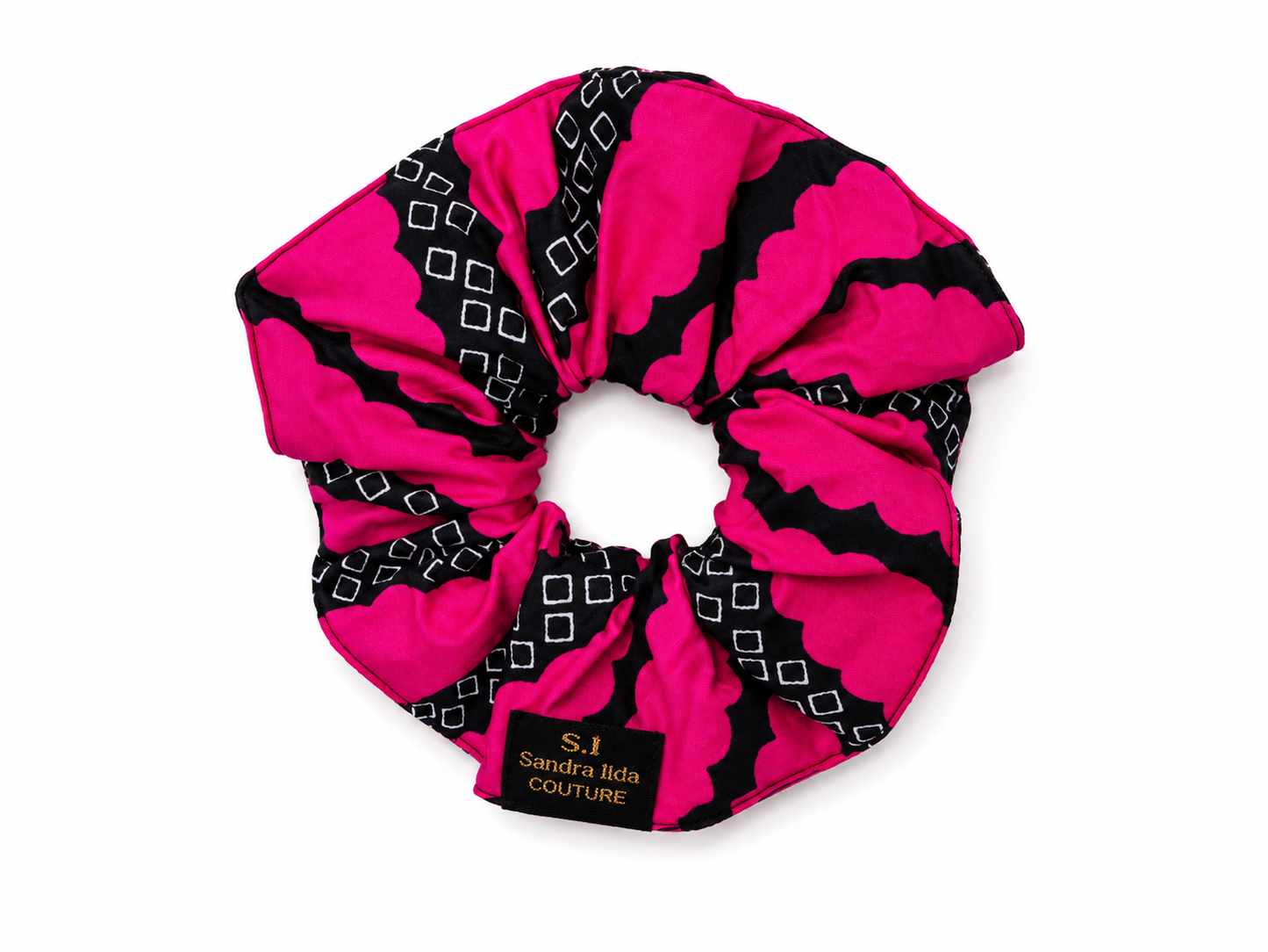 Maxi Chouchou  Wax Fuchsia – Volume Signature